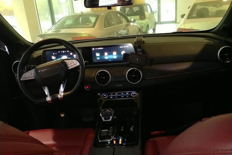Used FORTHING T5 EVO 2021 1.5TD DCT Starry Edition Center Console