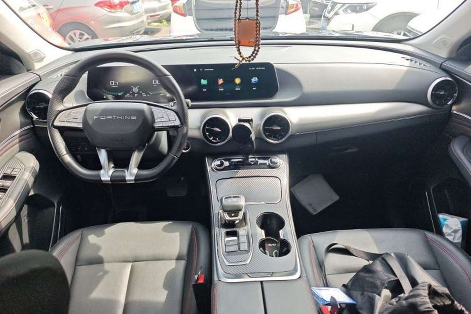 Used FORTHING T5 EVO 2021 1.5TD DCT Diamond Edition Center Console