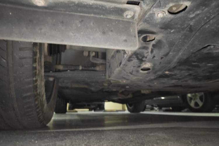 Used FORTHING T5 EVO 2021 1.5TD DCT Starry Edition Chassis Front Right
