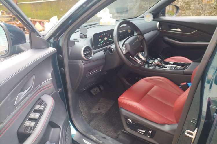 Used FORTHING T5 EVO 2021 1.5TD DCT Glory Edition Driver Seat