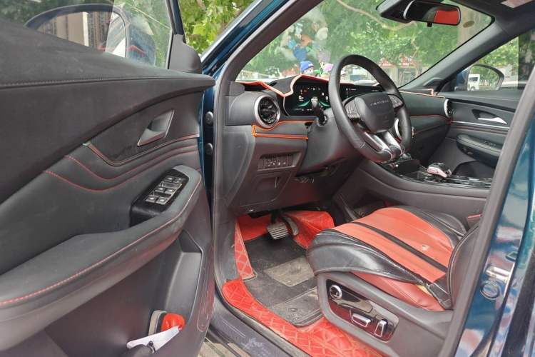 Used FORTHING T5 EVO 2021 1.5TD DCT Starry Edition Driver Seat