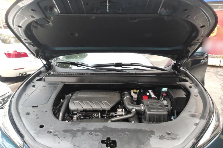 Used FORTHING T5 EVO 2021 1.5TD DCT Diamond Edition Engine Bay