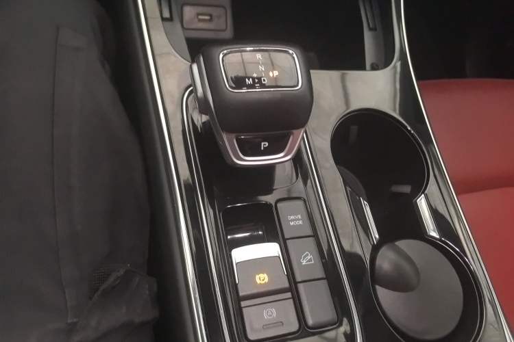 Used FORTHING T5 EVO 2021 1.5TD DCT Glory Edition Gear Lever