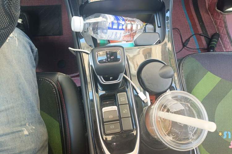 Used FORTHING T5 EVO 2021 1.5TD DCT Diamond Edition Gear Lever