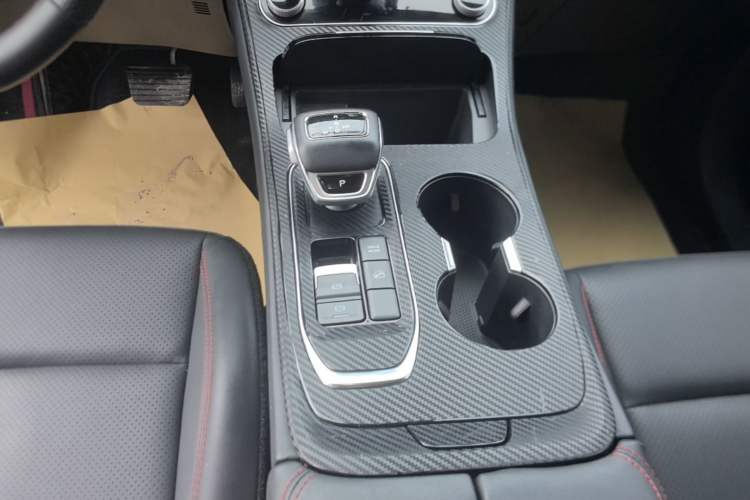 Used FORTHING T5 EVO 2021 1.5TD DCT Diamond Edition Gear Lever