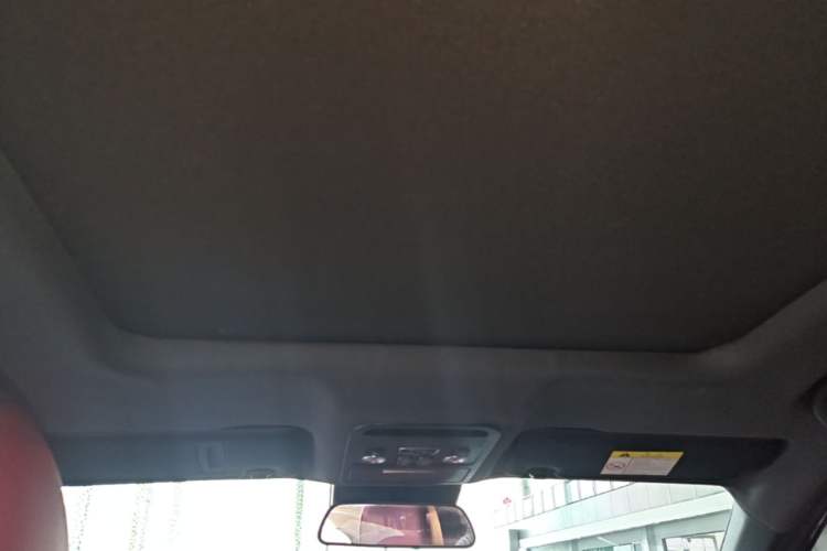 Used FORTHING T5 EVO 2021 1.5TD DCT Diamond Edition Headliner