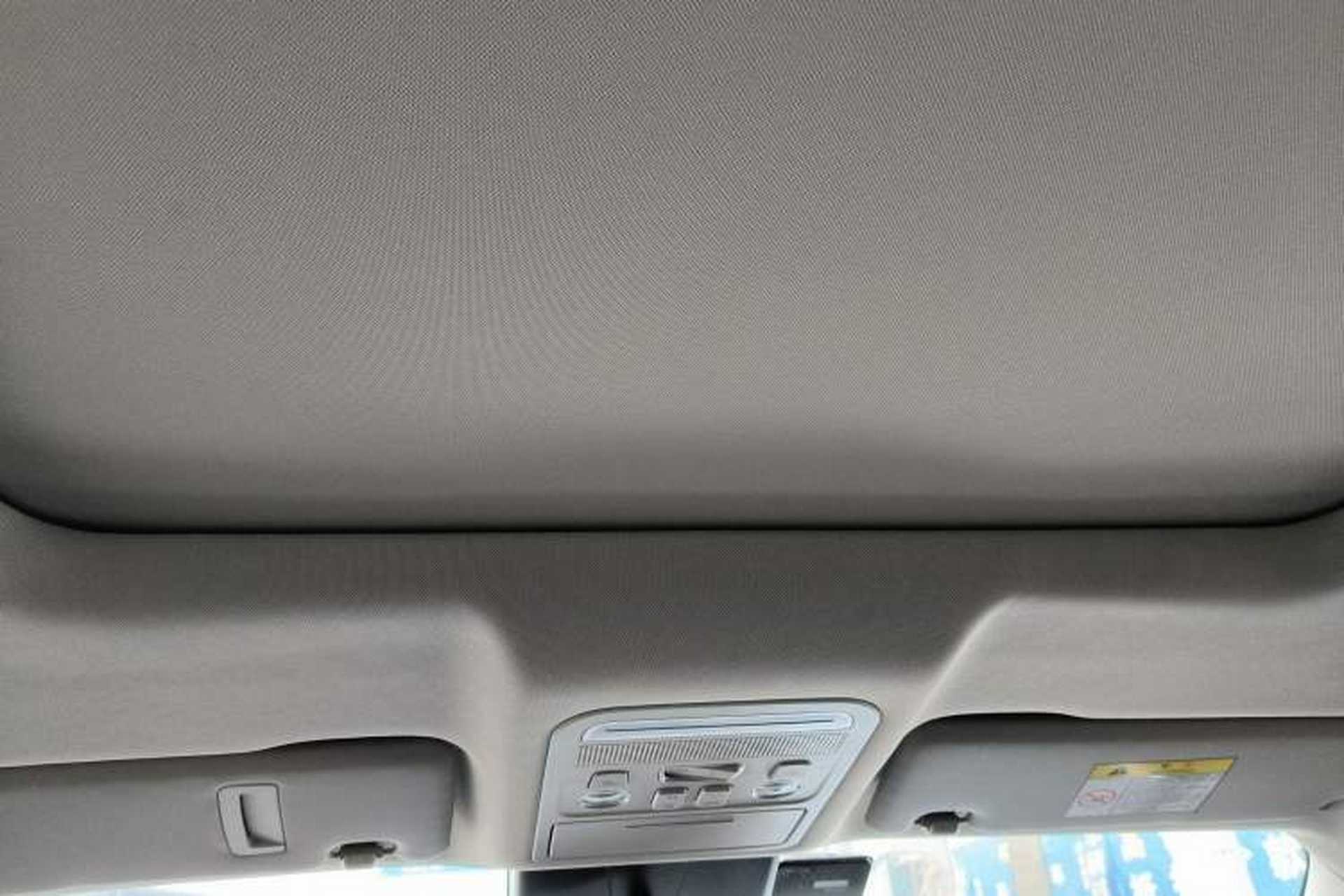 Used FORTHING T5 EVO 2021 1.5TD DCT Diamond Edition Headliner
