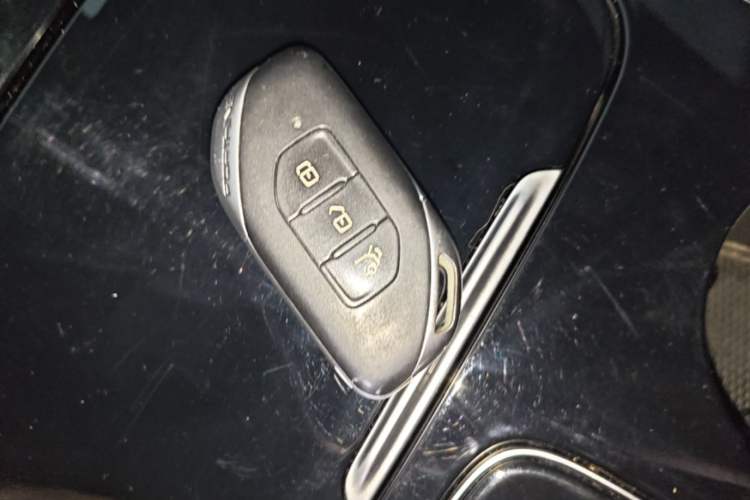 Used FORTHING T5 EVO 2021 1.5TD DCT Diamond Edition Interior 1