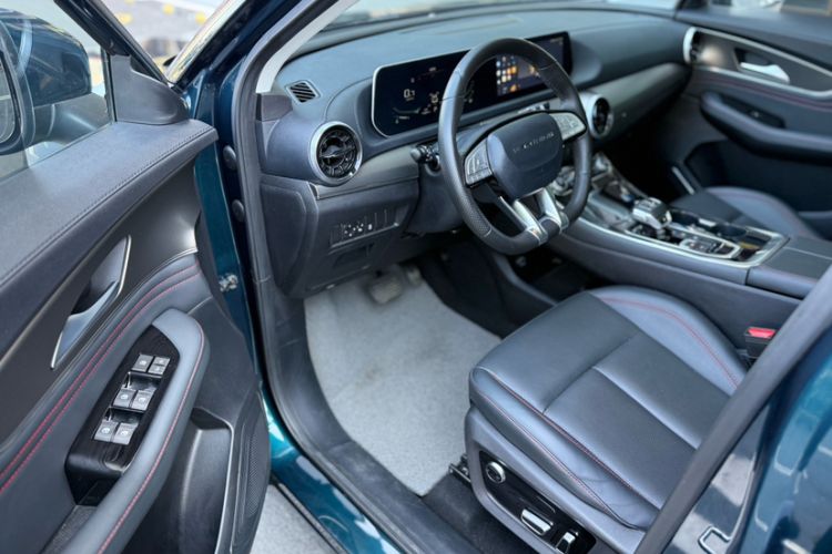 Used FORTHING T5 EVO 2021 1.5TD DCT Diamond Edition Interior 2
