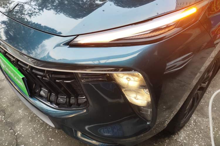 Used FORTHING T5 EVO 2021 1.5TD DCT Diamond Edition Left Front Headlight