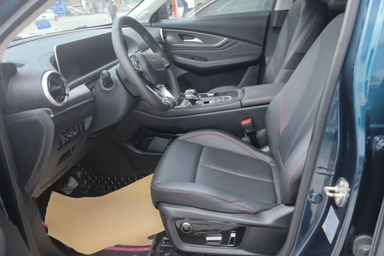 Used FORTHING T5 EVO 2021 1.5TD DCT Diamond Edition Left Front Seat