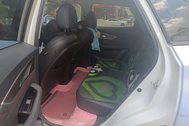 Used FORTHING T5 EVO 2021 1.5TD DCT Diamond Edition Left Rear Seat