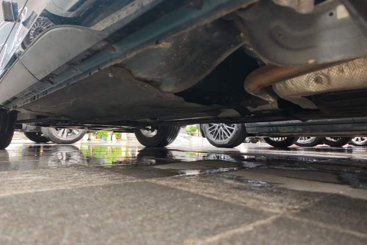 Used FORTHING T5 EVO 2021 1.5TD DCT Diamond Edition Left Side Sill