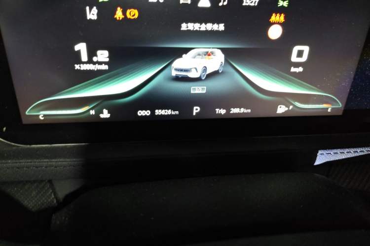 Used FORTHING T5 EVO 2021 1.5TD DCT Starry Edition Odometer Close Up