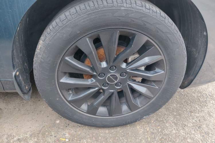 Used FORTHING T5 EVO 2021 1.5TD DCT Diamond Edition Right Front Wheel Hub