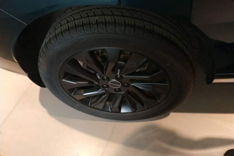 Used FORTHING T5 EVO 2021 1.5TD DCT Starry Edition Right Rear Wheel Hub