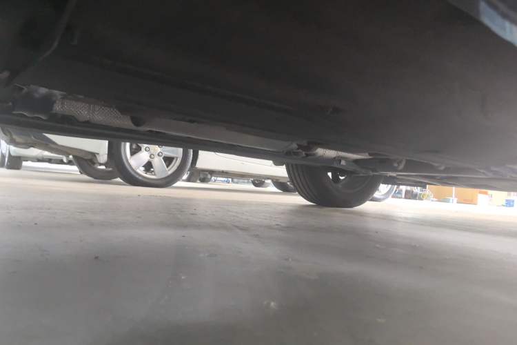 Used FORTHING T5 EVO 2021 1.5TD DCT Glory Edition Right Side Sill