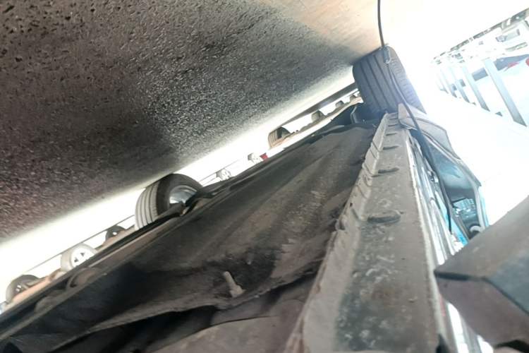 Used FORTHING T5 EVO 2021 1.5TD DCT Starry Edition Right Side Sill