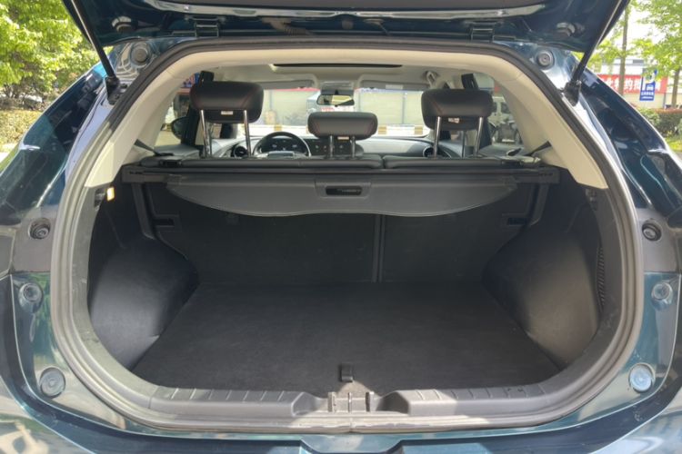 Used FORTHING T5 EVO 2021 1.5TD DCT Diamond Edition Trunk