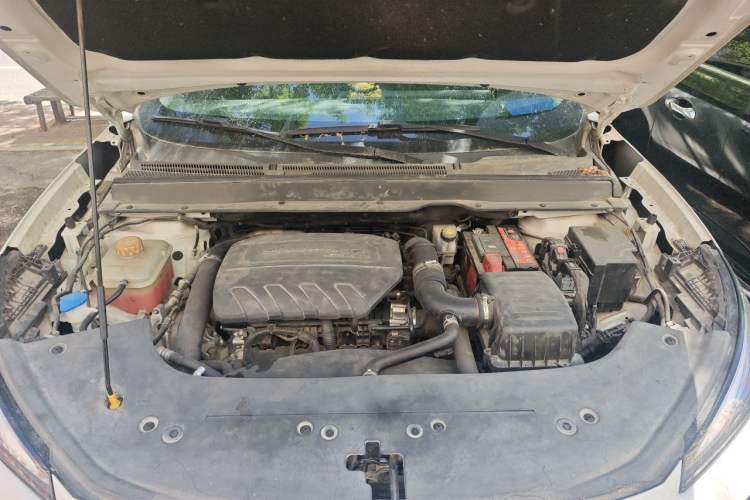Used FORTHING T5 EVO 2021 1.5TD DCT Platinum Edition Engine Bay