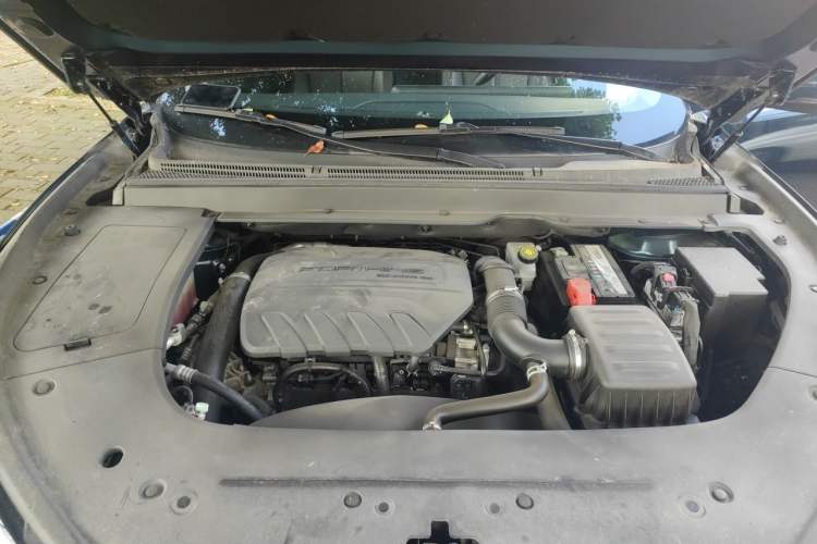 Used FORTHING T5 EVO 2021 1.5TD DCT Diamond Edition Engine Bay