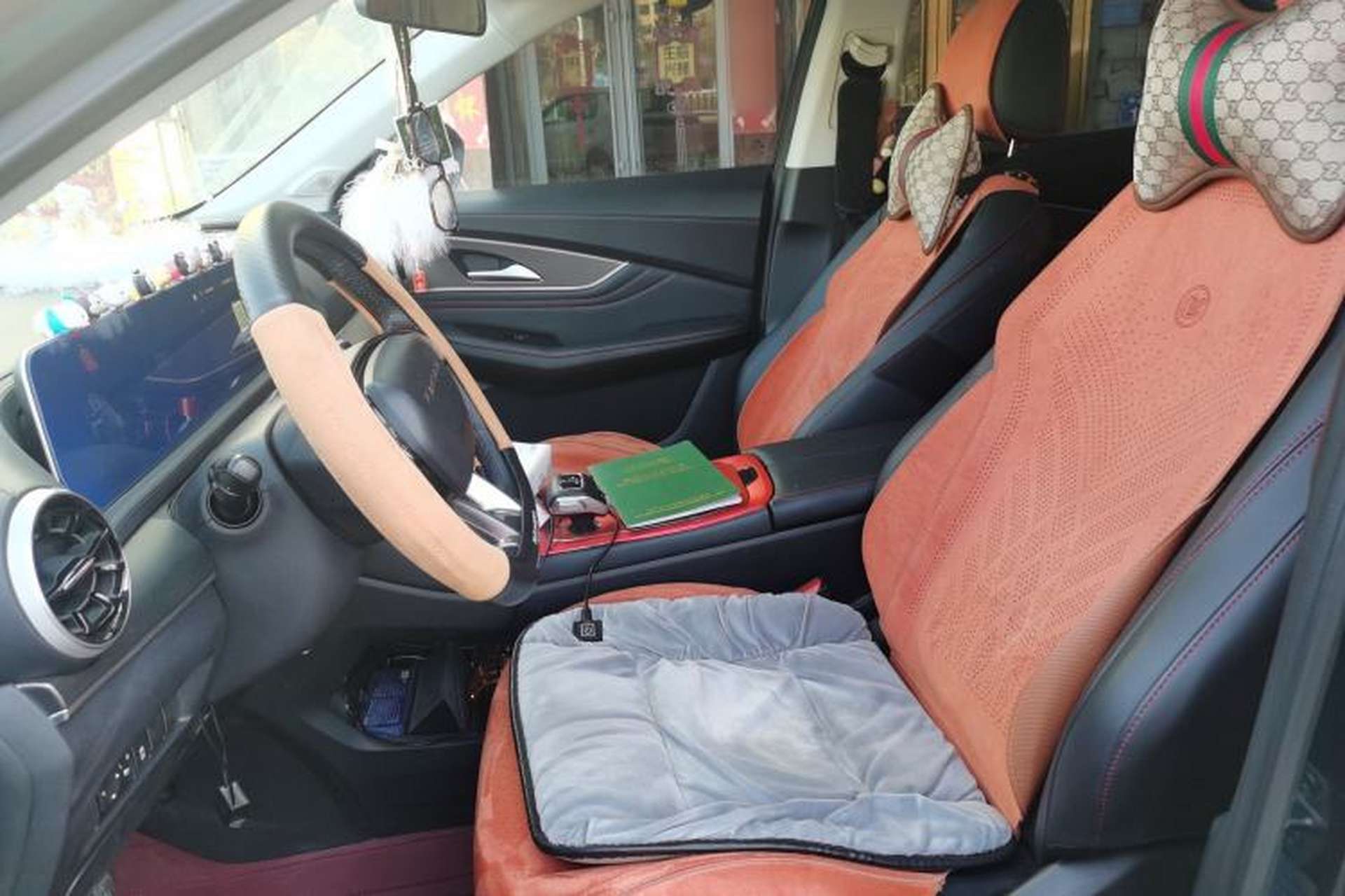 Used FORTHING T5 EVO 2021 1.5TD DCT Diamond Edition Left Front Seat