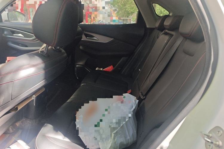 Used FORTHING T5 EVO 2021 1.5TD DCT Platinum Edition Left Rear Seat