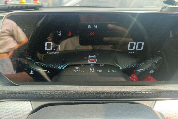 Used FORTHING T5 EVO 2021 1.5TD DCT Diamond Edition Odometer Close Up