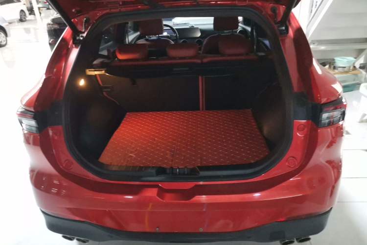 Used FORTHING T5 EVO 2021 1.5TD DCT Starry Edition Trunk