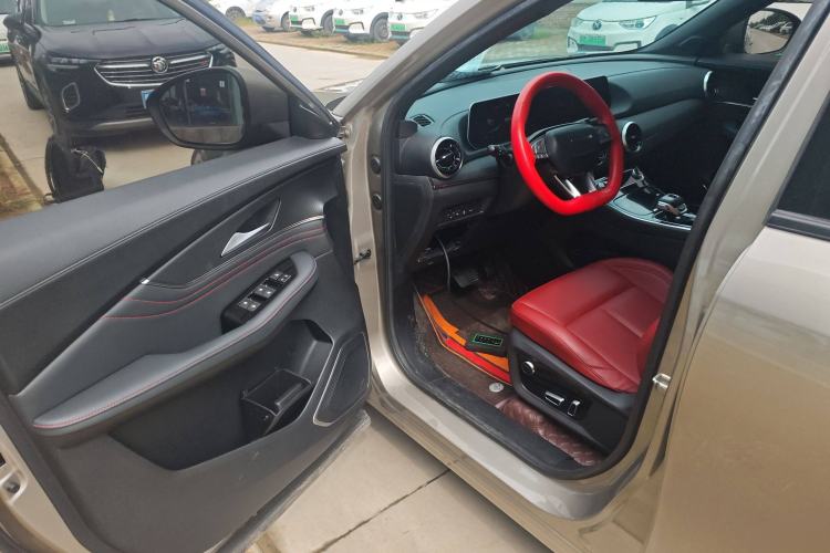 Used FORTHING T5 EVO 2021 1.5TD DCT Starry Edition Driver Seat