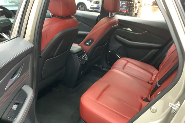 Used FORTHING T5 EVO 2021 1.5TD DCT Starry Edition Interior 2