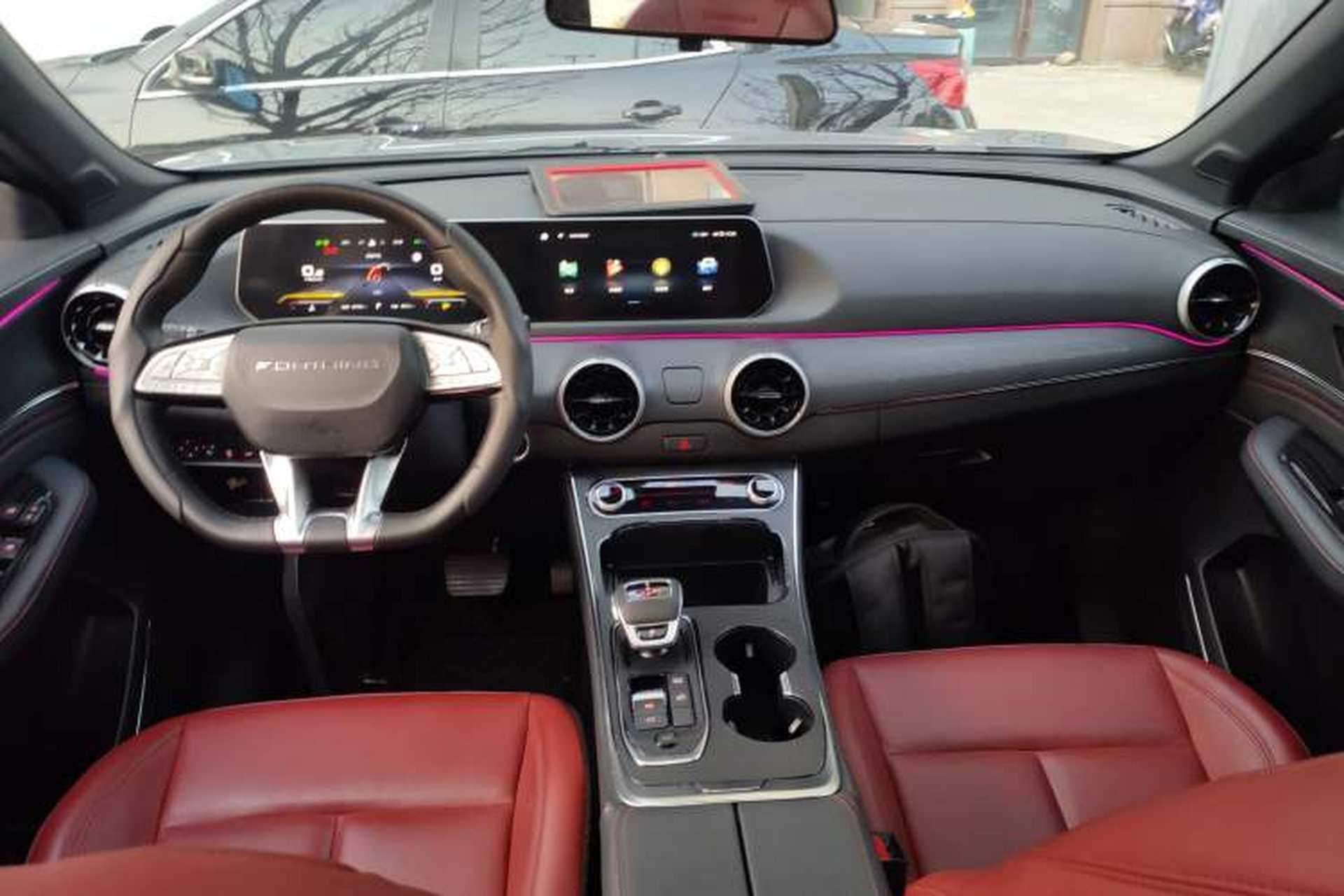 Used FORTHING T5 EVO 2021 1.5TD DCT Starry Edition Interior 2