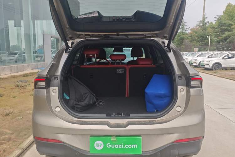 Used FORTHING T5 EVO 2021 1.5TD DCT Starry Edition Trunk