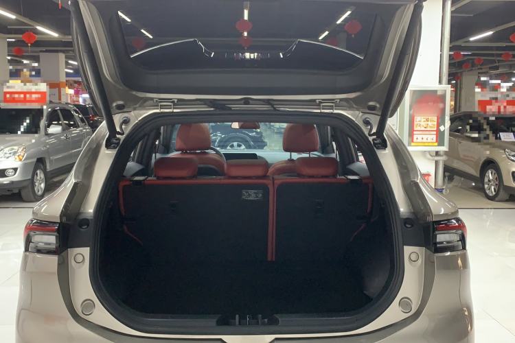 Used FORTHING T5 EVO 2021 1.5TD DCT Starry Edition Trunk