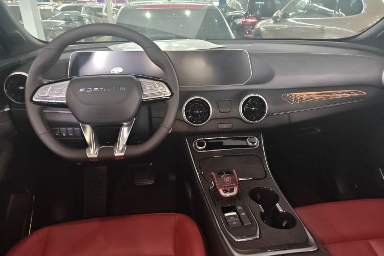 Used FORTHING T5 EVO 2021 1.5TD DCT Starry Edition Center Console