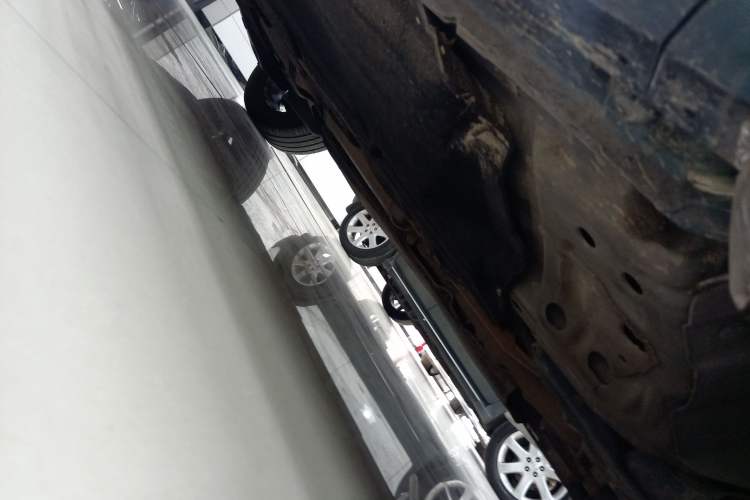 Used FORTHING T5 EVO 2021 1.5TD DCT Starry Edition Chassis Front Right