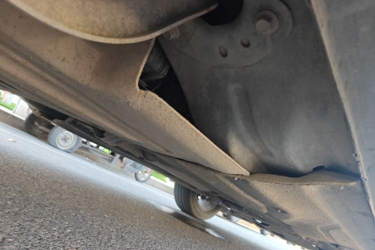 Used FORTHING T5 EVO 2021 1.5TD DCT Diamond Edition Chassis Rear Right