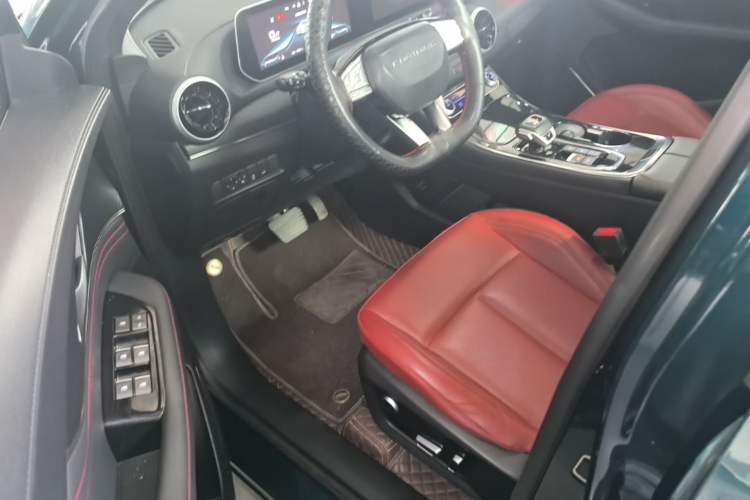 Used FORTHING T5 EVO 2021 1.5TD DCT Starry Edition Driver Seat