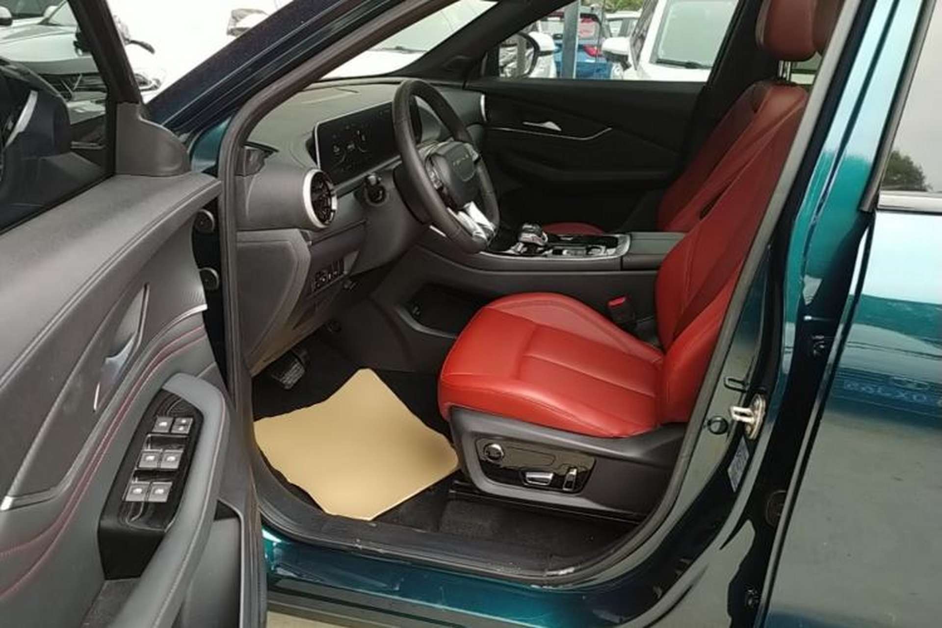 Used FORTHING T5 EVO 2021 1.5TD DCT Starry Edition Driver Seat