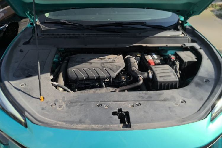 Used FORTHING T5 EVO 2021 1.5TD DCT Diamond Edition Engine Bay