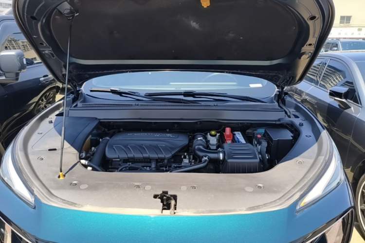 Used FORTHING T5 EVO 2021 1.5TD DCT Starry Edition Engine Bay