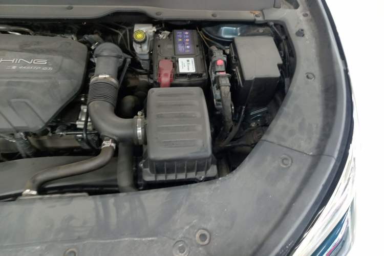 Used FORTHING T5 EVO 2021 1.5TD DCT Starry Edition Engine Bay Left