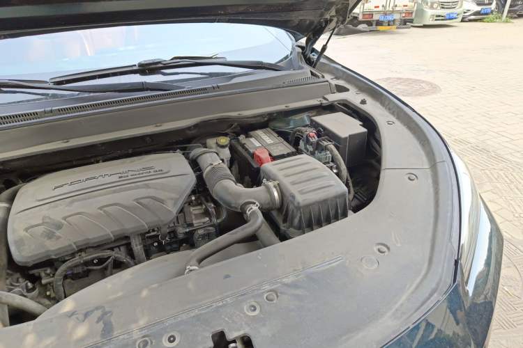 Used FORTHING T5 EVO 2021 1.5TD DCT Starry Edition Engine Bay Left