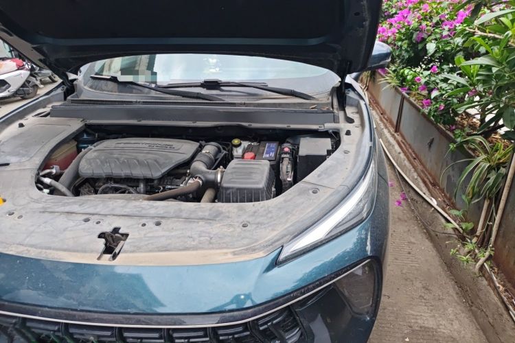 Used FORTHING T5 EVO 2021 1.5TD DCT Starry Edition Engine Bay Left