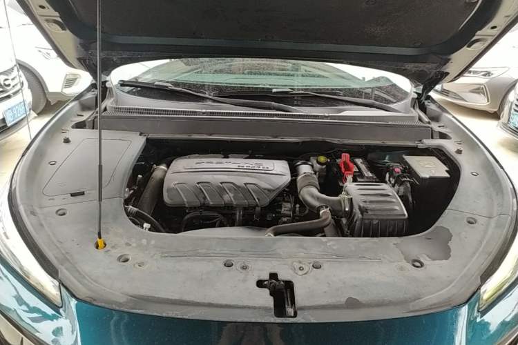 Used FORTHING T5 EVO 2021 1.5TD DCT Starry Edition Engine Bay