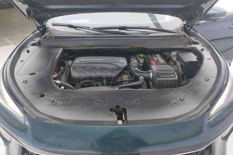 Used FORTHING T5 EVO 2021 1.5TD DCT Starry Edition Engine Bay