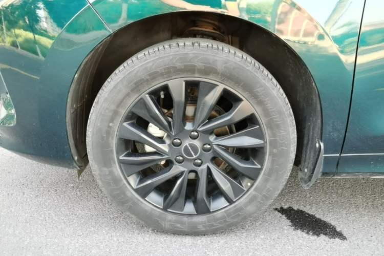 Used FORTHING T5 EVO 2021 1.5TD DCT Starry Edition Exterior 4
