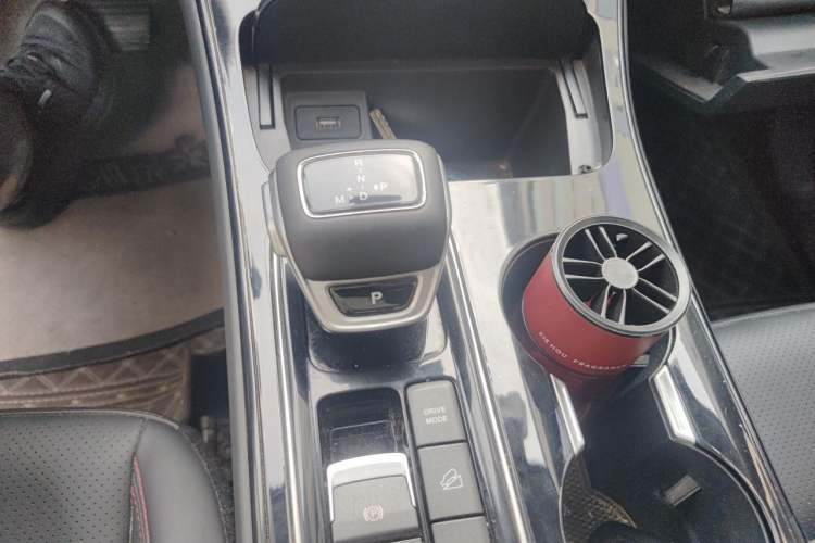Used FORTHING T5 EVO 2021 1.5TD DCT Diamond Edition Gear Lever