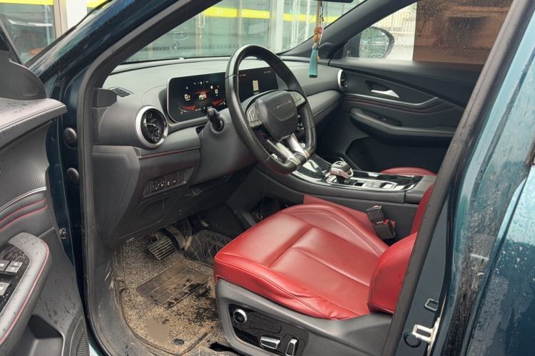 Used FORTHING T5 EVO 2021 1.5TD DCT Starry Edition Interior 1