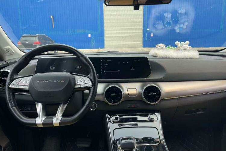 Used FORTHING T5 EVO 2021 1.5TD DCT Diamond Edition Interior 1